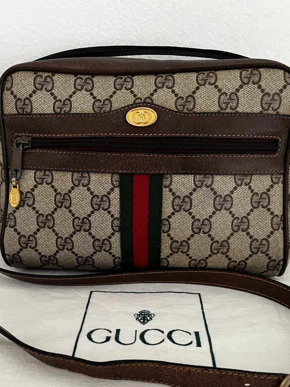 Vintage Gucci GG Supreme Sherry Line Crossbody Camera Bag Early 80s Collectible